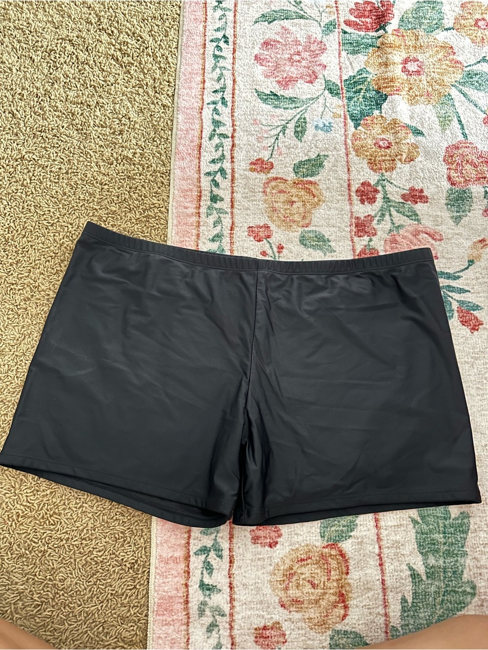 Women’s Black Swim Shorts Size 3XL